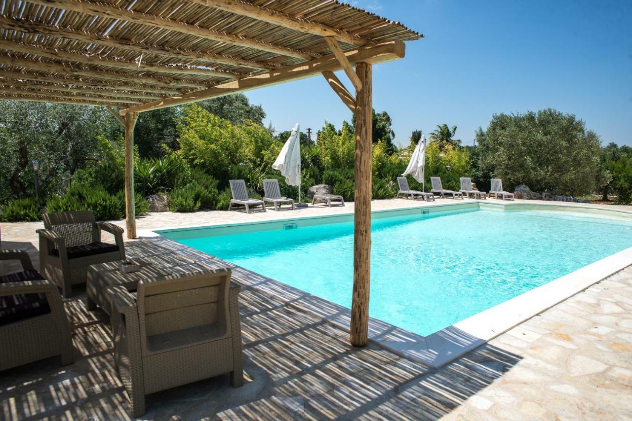 Agriturismo Grotta Di Figazzano 치스테르니노 외부 사진