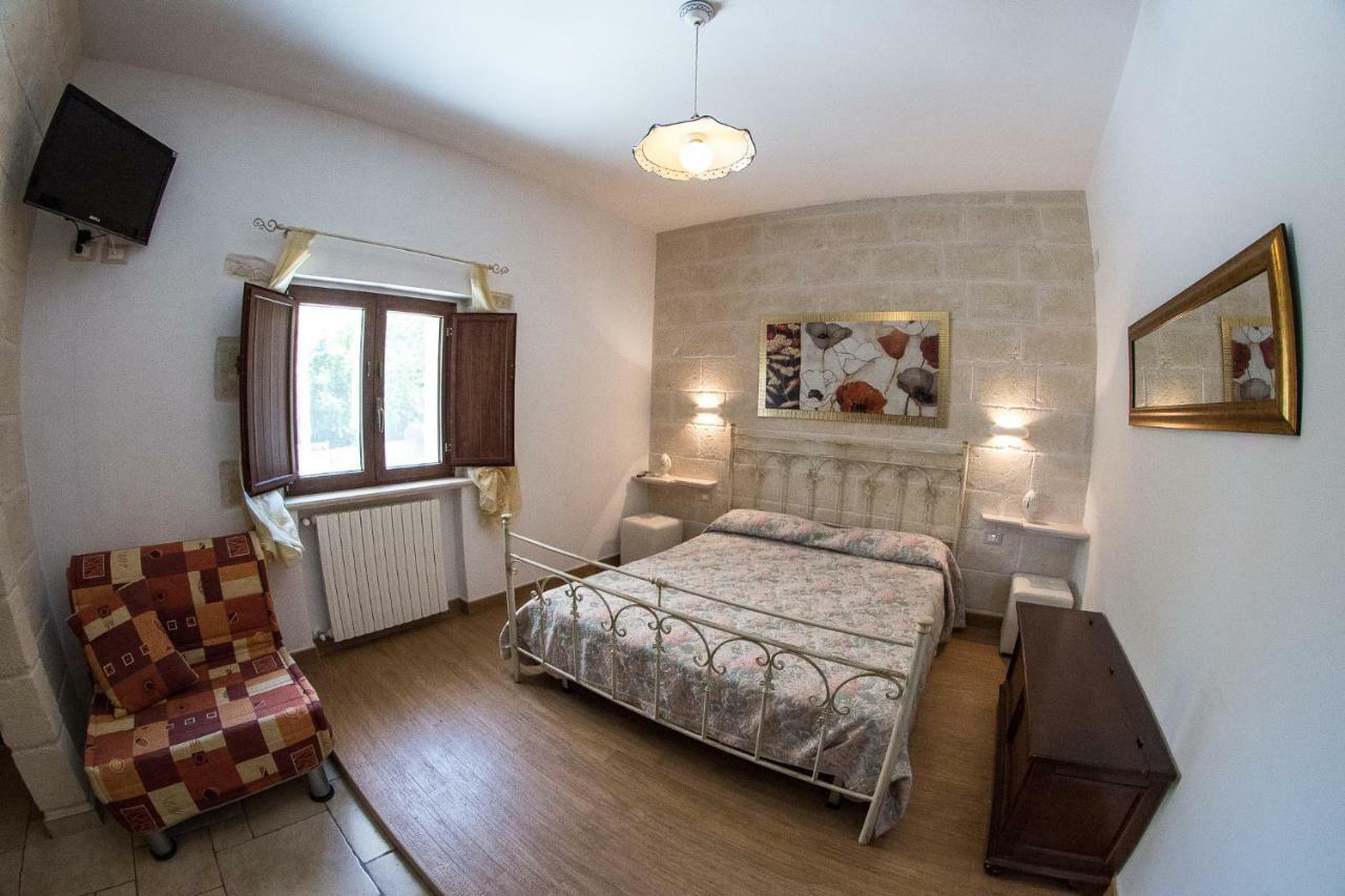 Agriturismo Grotta Di Figazzano 치스테르니노 외부 사진