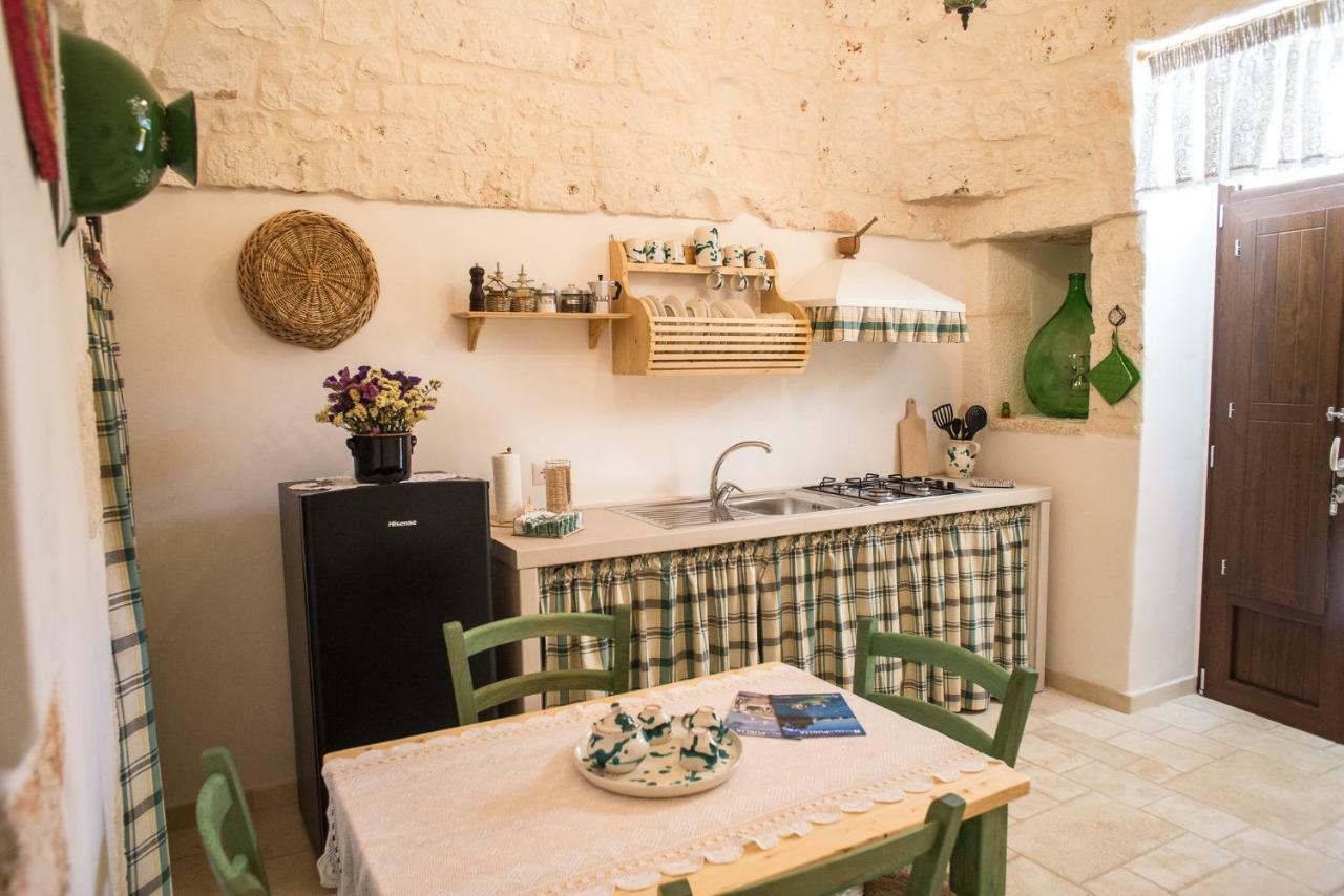Agriturismo Grotta Di Figazzano 치스테르니노 외부 사진