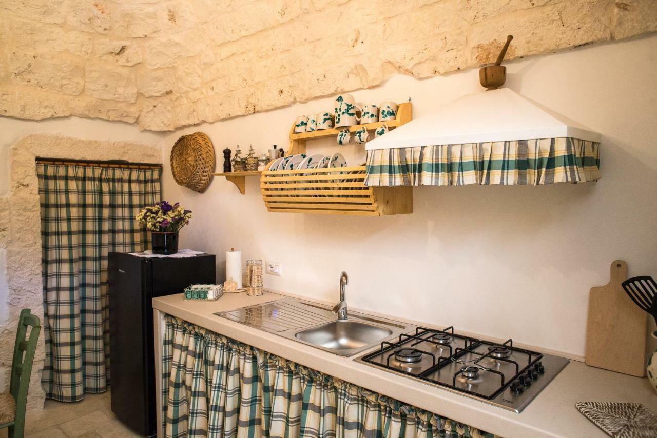 Agriturismo Grotta Di Figazzano 치스테르니노 외부 사진