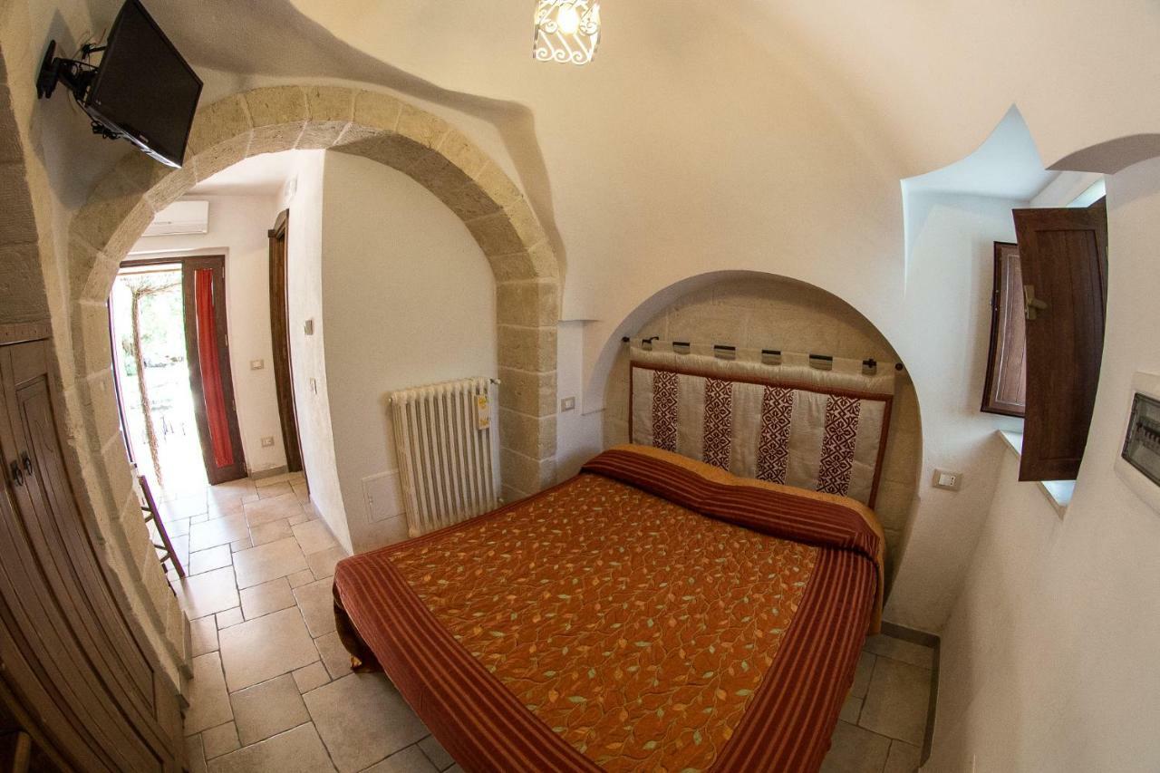 Agriturismo Grotta Di Figazzano 치스테르니노 외부 사진